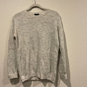 Crew neck sweater